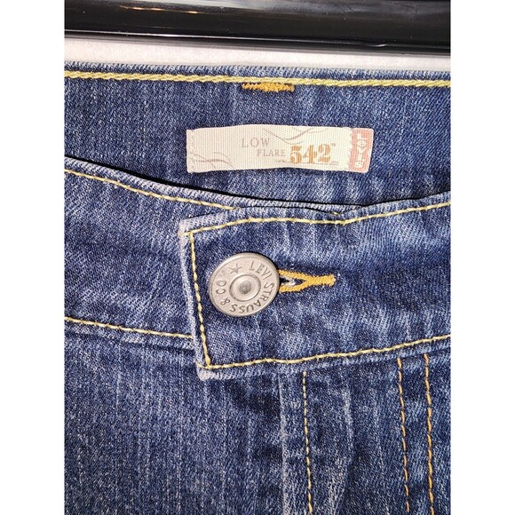 Vintage Levis 542 Low Rise Flare Jeans Y2K Flap Pockets Womens 14M - Picture 4 of 9
